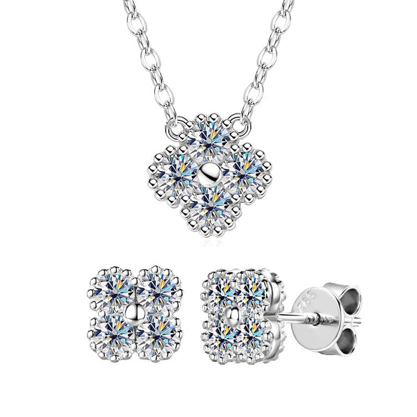 Luxury Moissanite Clover Set